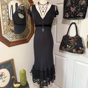 Ann Taylor LOFT Black 100% Silk Dark Romantic Ruffle Lace Hem Gothic Midi Dress